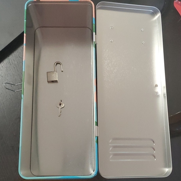 Kid's Locker Storage - Picture 2 of 2